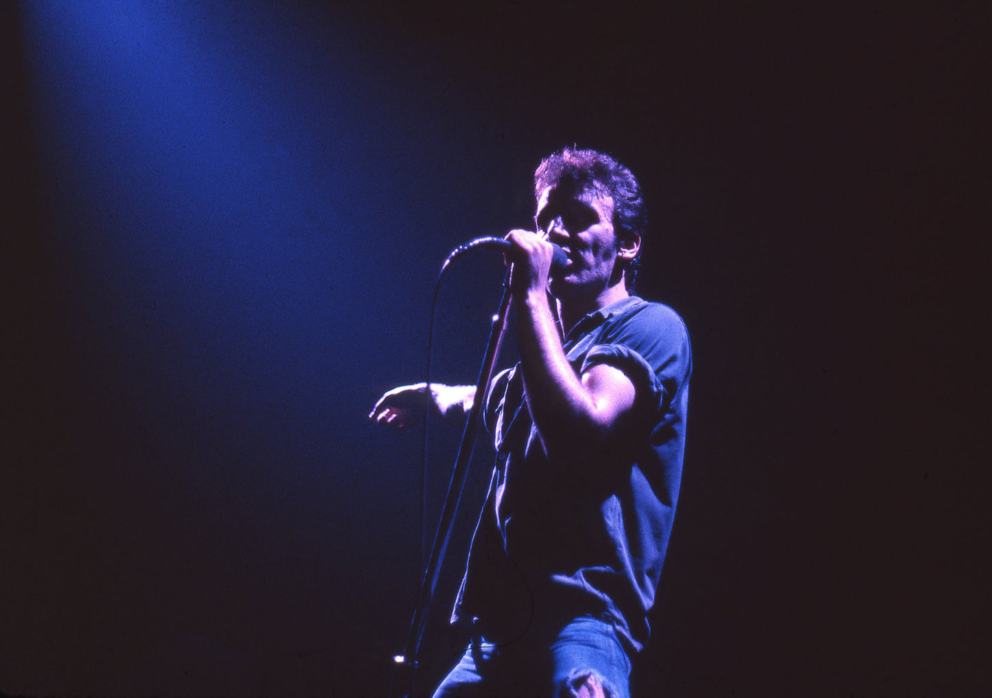 Bruce Springsteen, "Racing in the Streets", Darkness on the Edge of Town Tour, Winterland Ballroom, S.F., December 16, 1978.